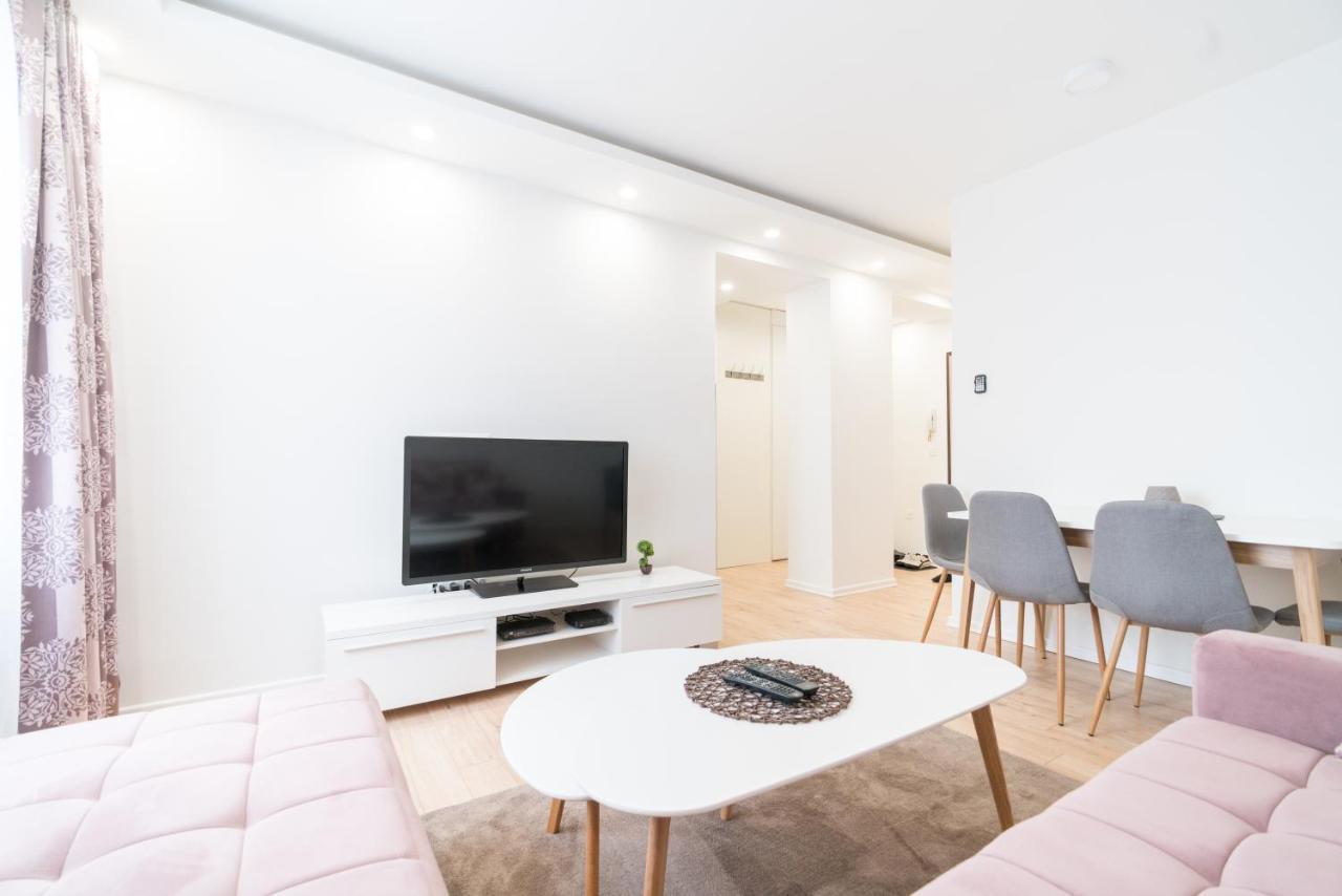 Apartman Skenderija SJJ Buitenkant foto